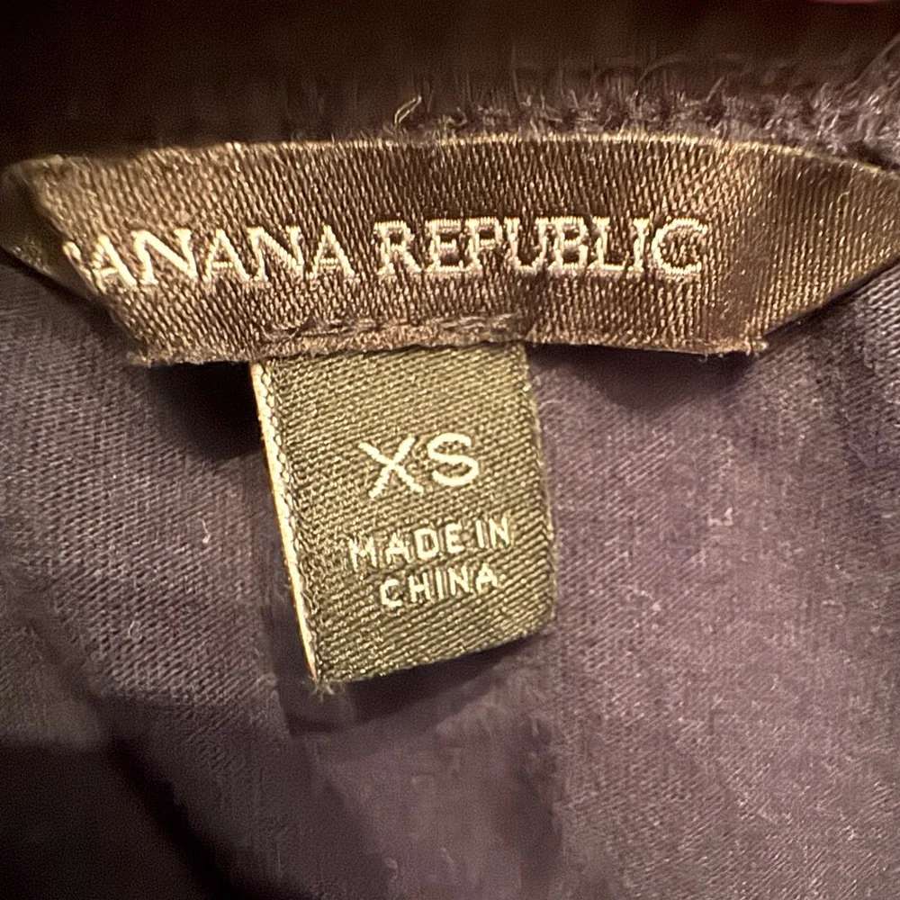 Banana Republic‎ Navy Blue Off-Shoulder Blouse Size XS